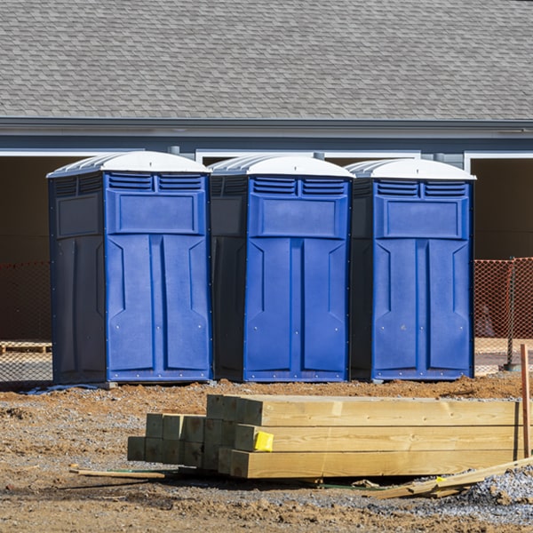 how can i report damages or issues with the portable toilets during my rental period in Sister Bay WI